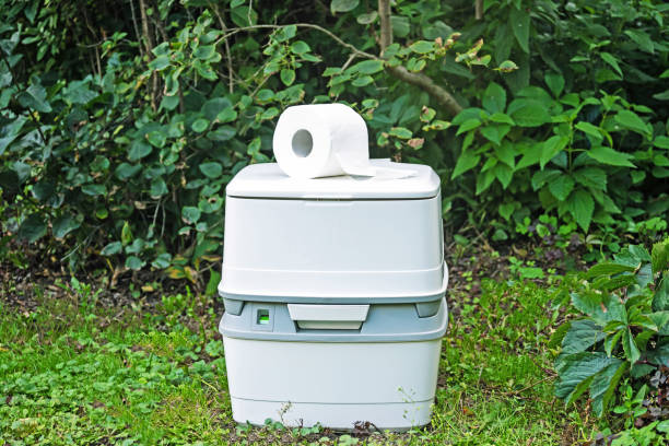 Best Best portable toilet rental  in Camanche, IA
